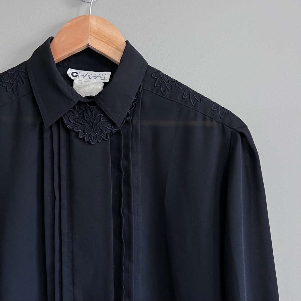 Vintage Chagall Black Sheer Pin-Tuck Blouse with Embroidered Yoke - Picture 4 of 7